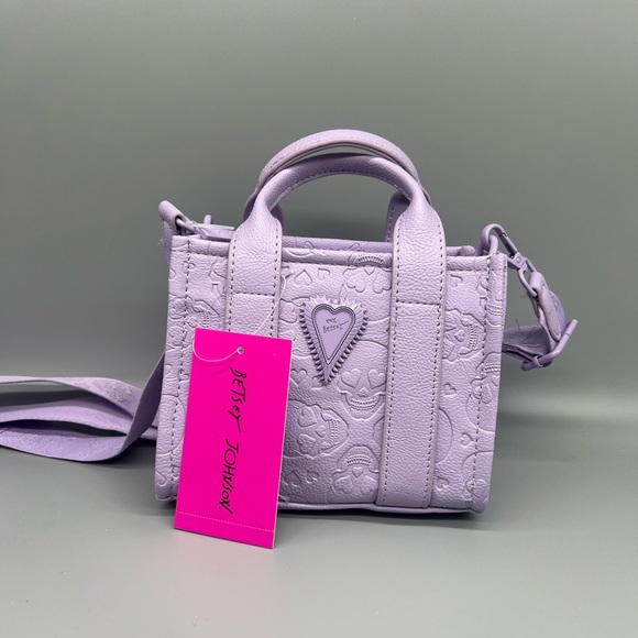 Betsey Johnson purse - Picture 1 of 11